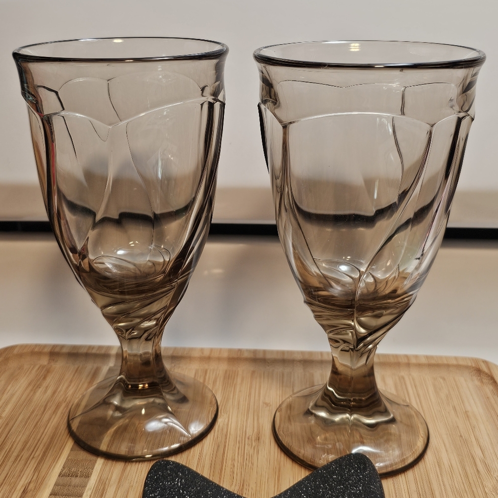 Noritake Sweet Swirl-Tawny Goblets